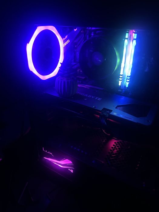 Pc gaming si monitor !!!