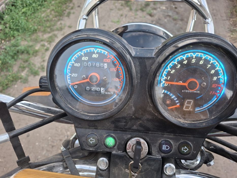 Продам мотоцыкл 150 кубов.