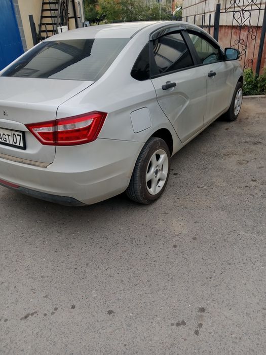 Лада Веста 2018 г