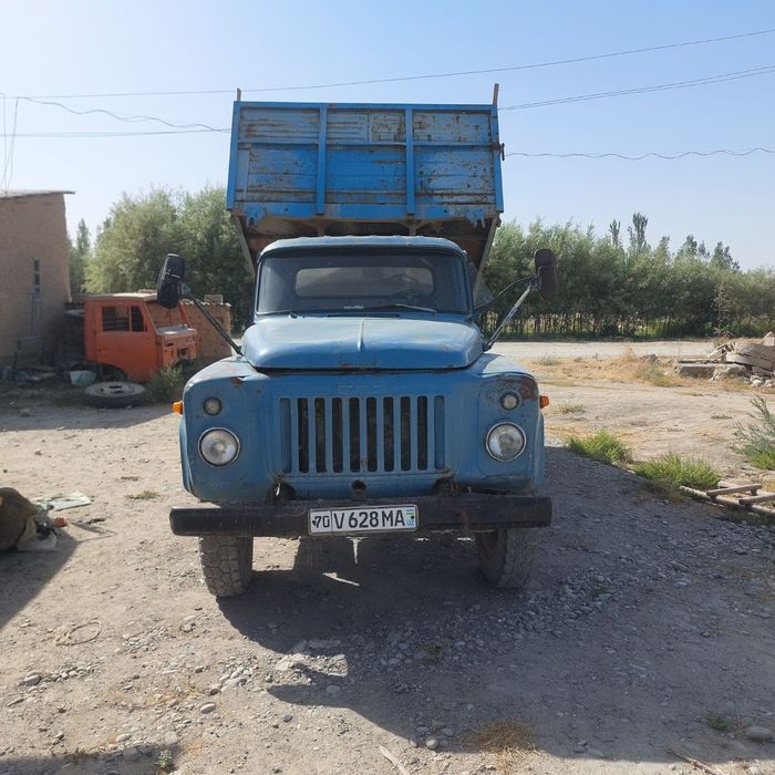 Samasvol Gaz 53 mashinasi