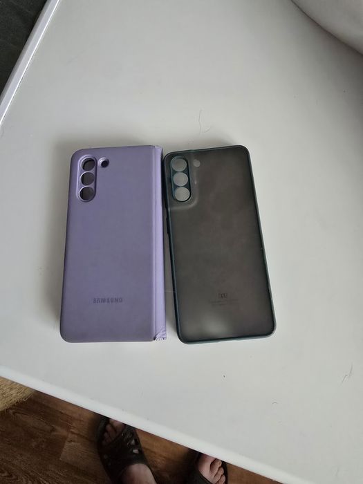 Продам чехол на  самсунг s21