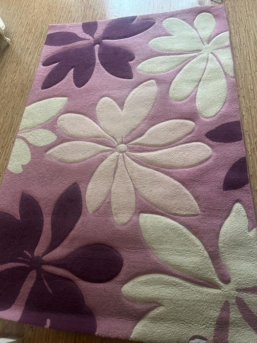 Продам ковёр в детскую