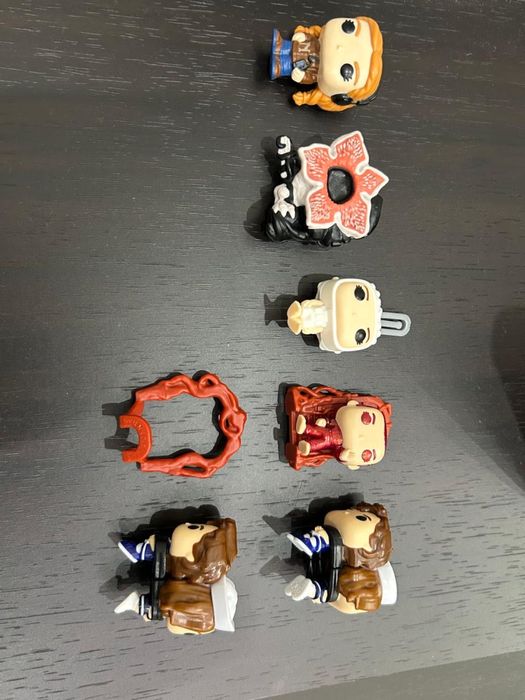 Киндер джой очень страные дела