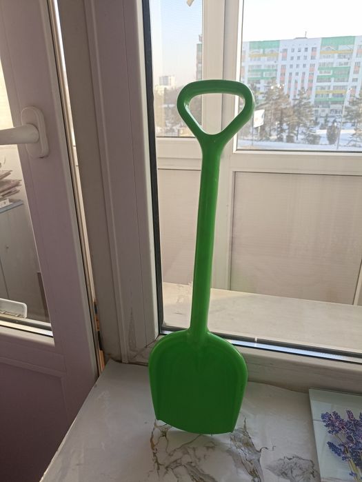 Лопатка и снежколеп