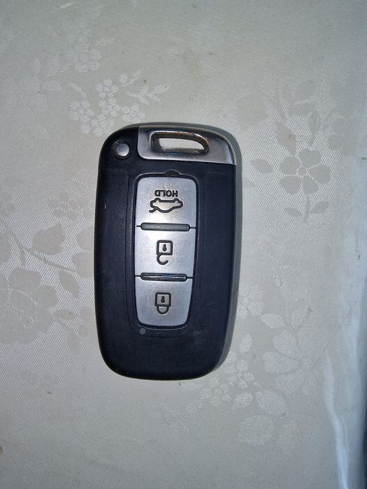 Смарт ключ от  hyundai sonata