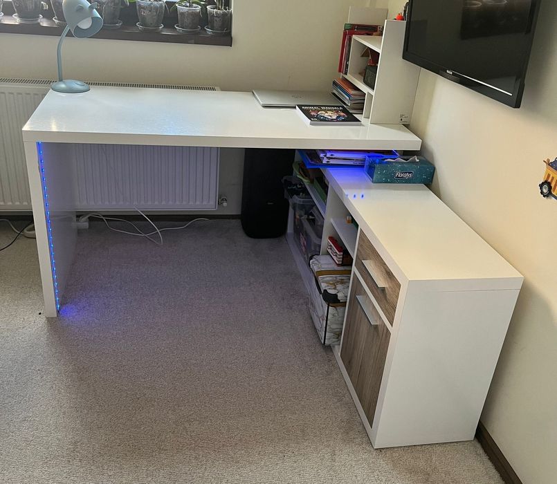 Vând urgent set mobilă cameră băiat