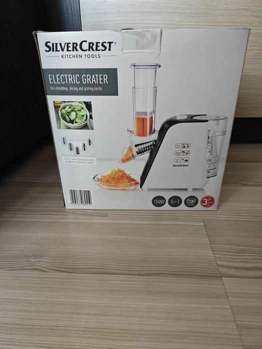 Vând electric grater +hand blender+mini cooper Silver Crest