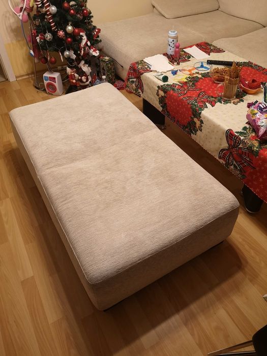 Продавам ъглов диван