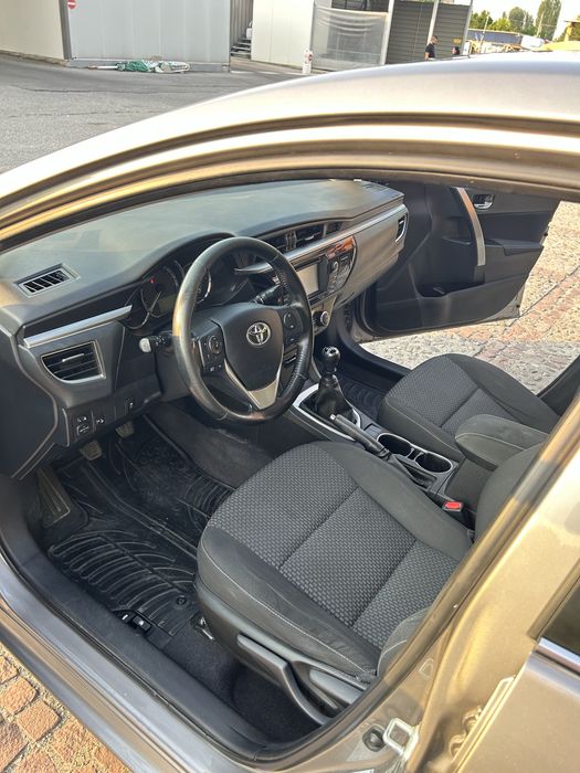 Toyota corolla 2014