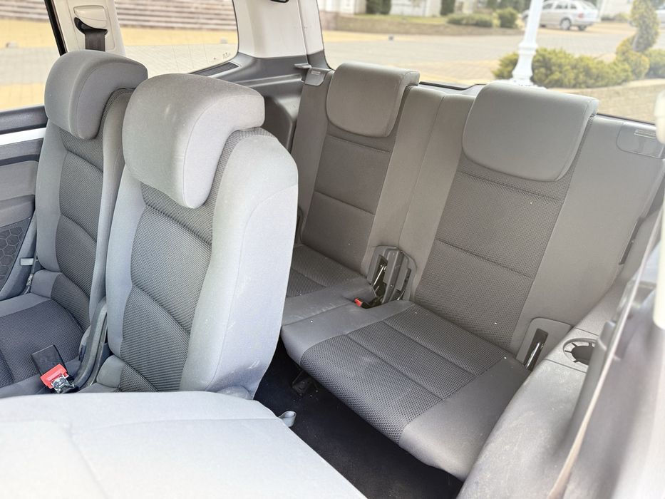 VW Touran Comfortline 7 Locuri 1.6TDI E5