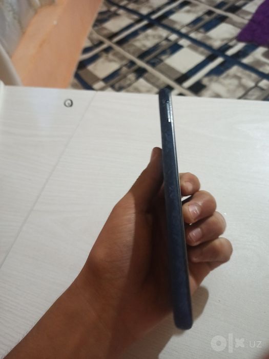 Tecno Spark 7 telefon hamma joyi radnoy , hamma joyi ishledi .