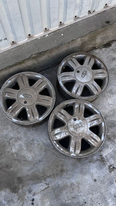 Диски Lada Largus 15 дюймов