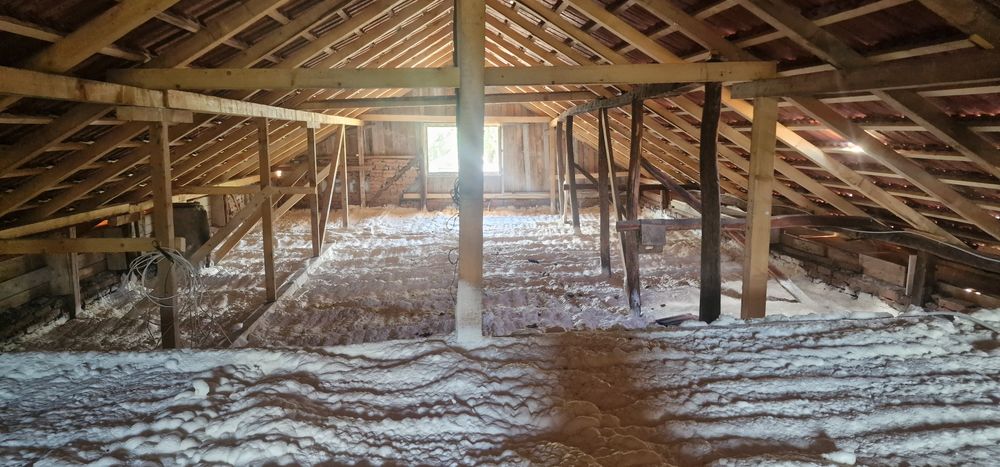 Izolatii spumă poliuretanică