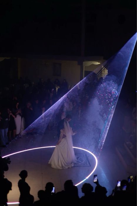 Продается аппаратура лазер эффект Золушки, тяжелый дым, эффект снега