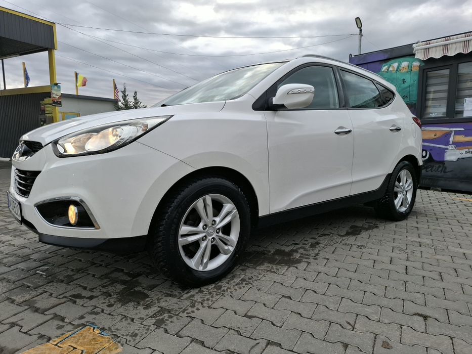 Vând Hyundai ix35