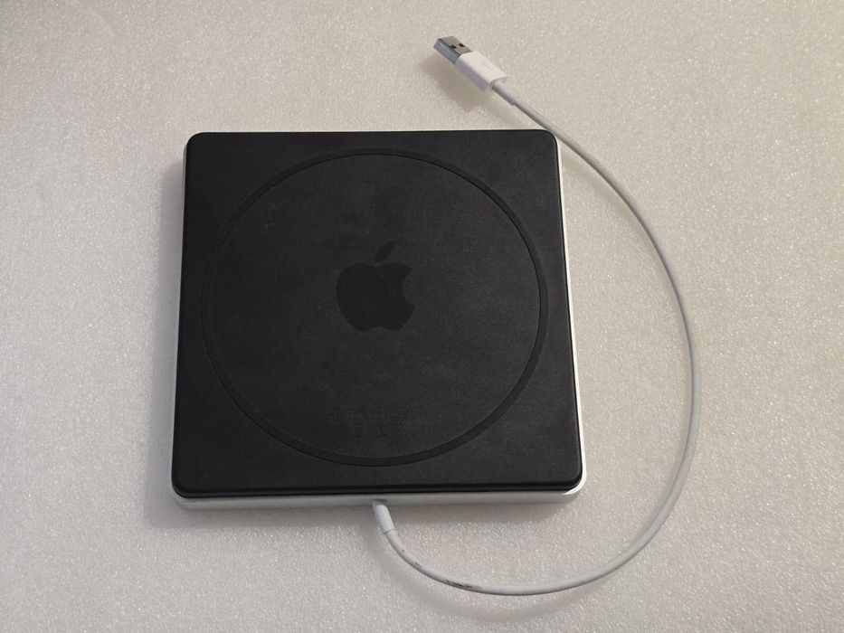 Dvd-rw extern Apple SuperDrive MD564ZM/A, A1379, USB - poze reale