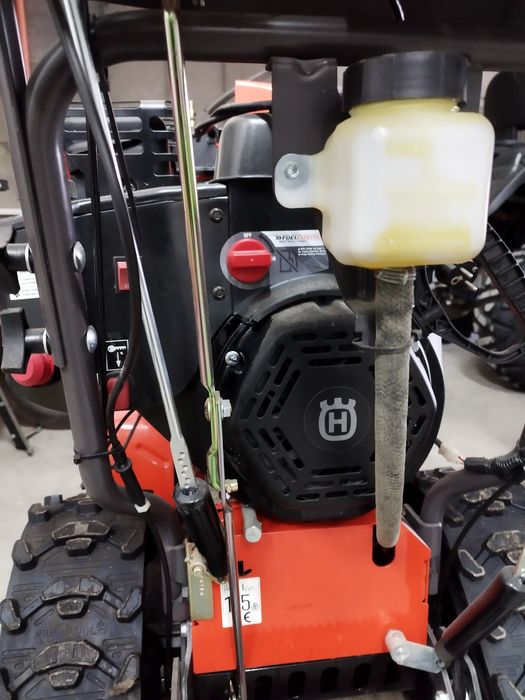 Снегорин Husqvarna