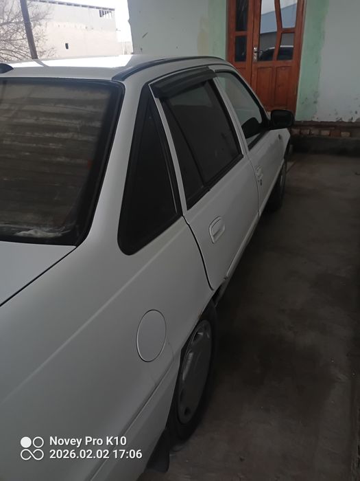 Nexia mashinasi 1,6 metan bor 100 talik olasiz minasz narxi kelishamiz