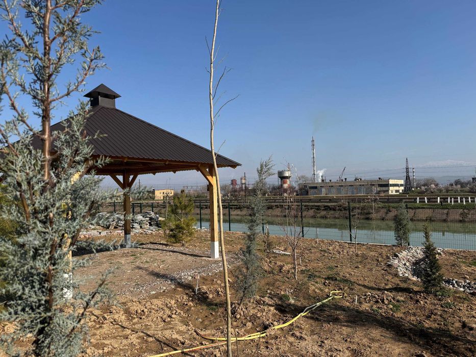 Алохида жойлашган бино соғломлаштирувчи клиника учун ижарага берилади.