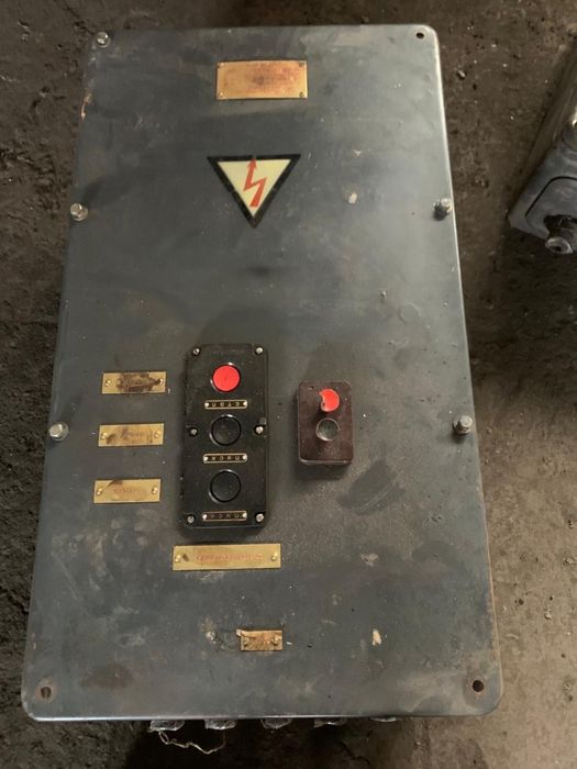 Шкаф распредустройство электрическое