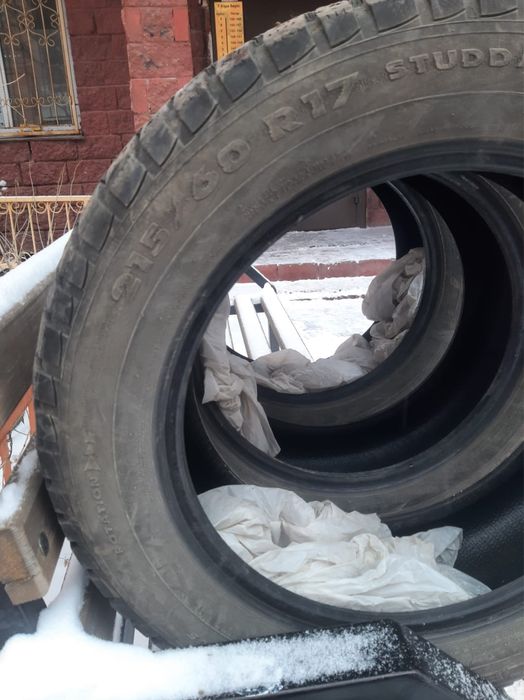Шины зимние 215 / 60 R17