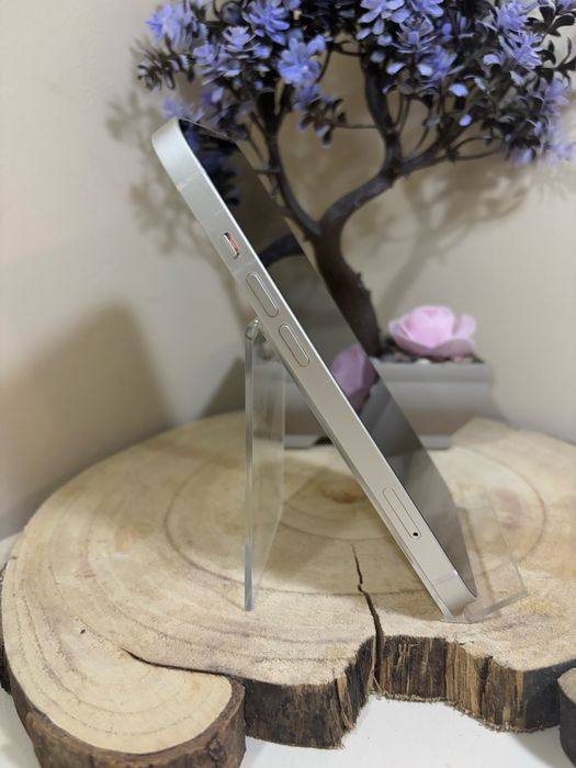 iPhone 13 128GB White | ПЪЛЕН КОМПЛЕКТ | КАТО НОВ + Кейс и Протектор