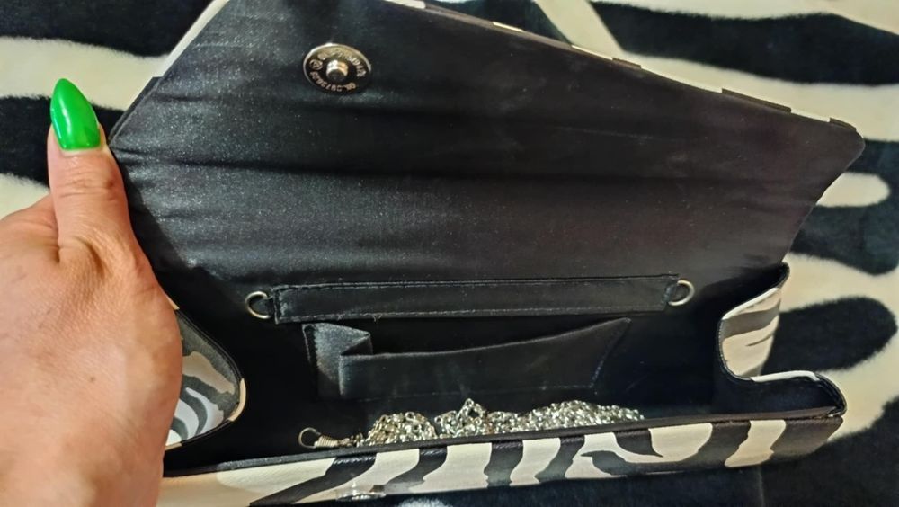 Дамска вечерна чанта