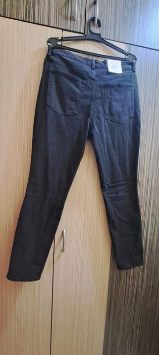 Pantaloni H&M dama