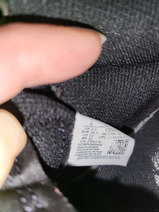 Маратонки високи Nike 36.5