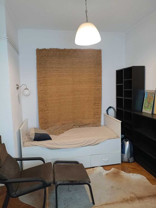 Apartament 3 camere de inchiriat