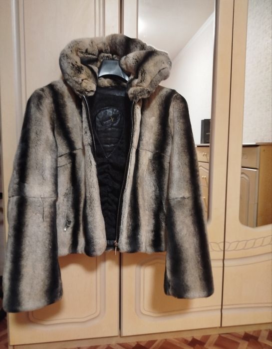 Срочно продам шубу