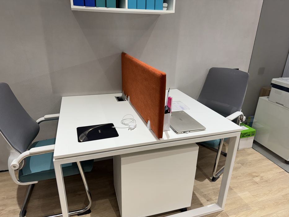 Офисный стол Бенч системы для двоих