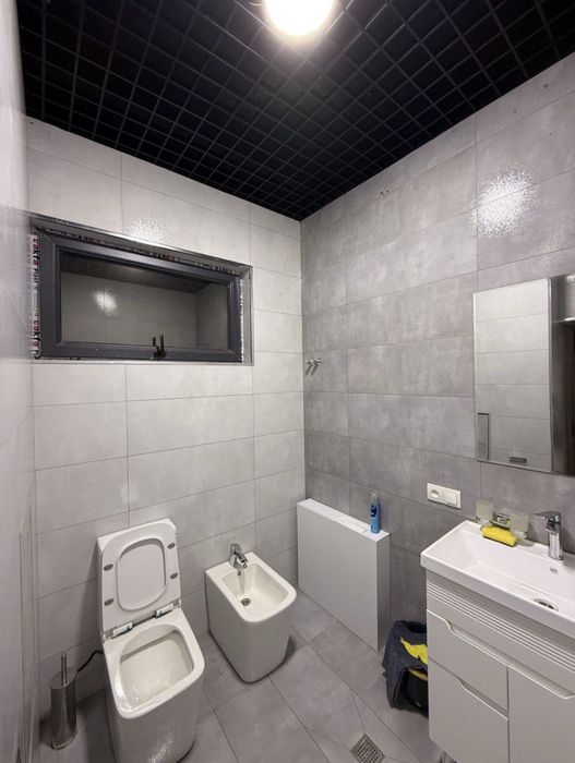 ЕВРООфис 2 комнаты со своим сан узлом на Миноре