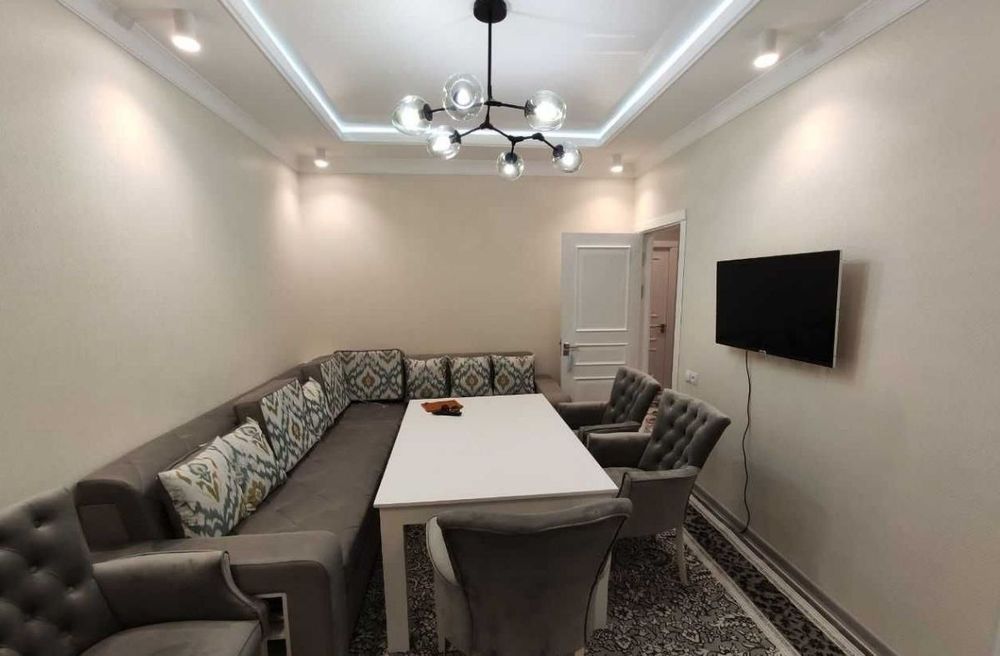 Продаётся 3 комнатная квартира массив ялангач Экобазар