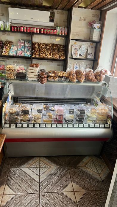 Холодильник для магазина