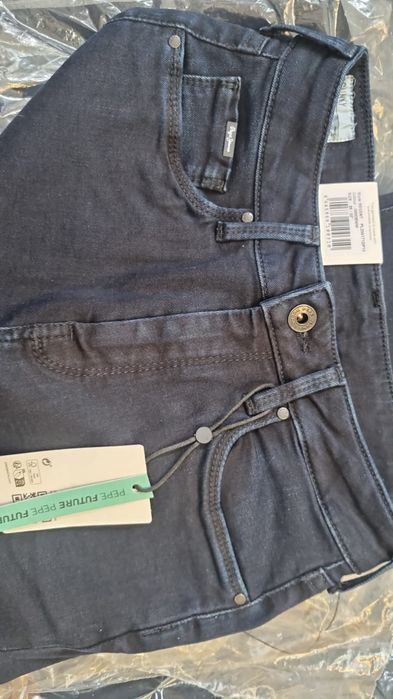 Blugi de damă Pepe Jeans