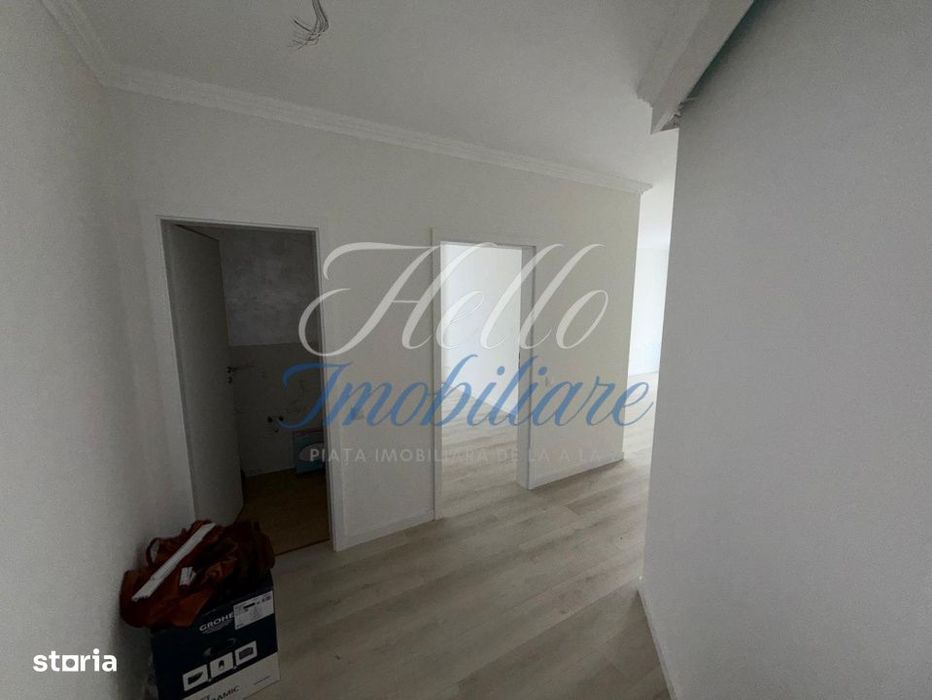 Apartament 3 camere, 72 mp, Sub Cetate
