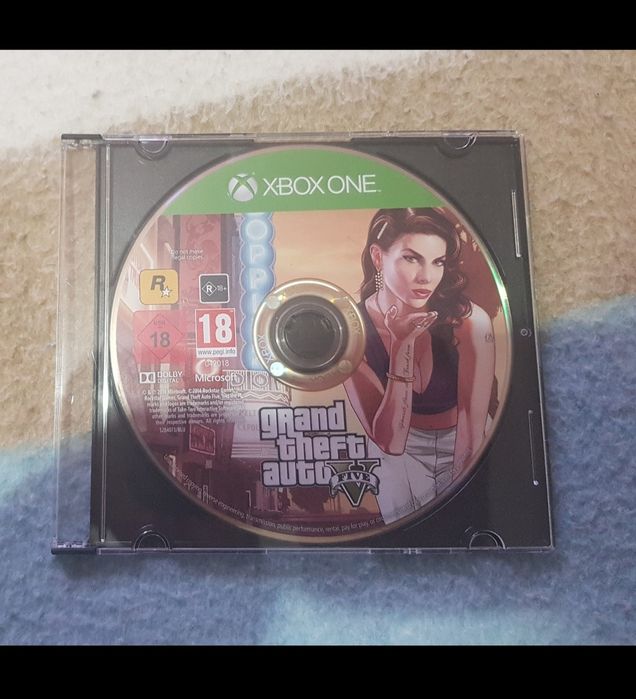 Grand Theft Auto V pentru Xbox One in stare foarte bună