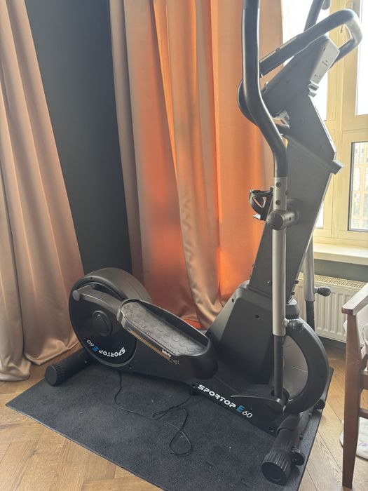 Эллиптический тренажер Sportop E60