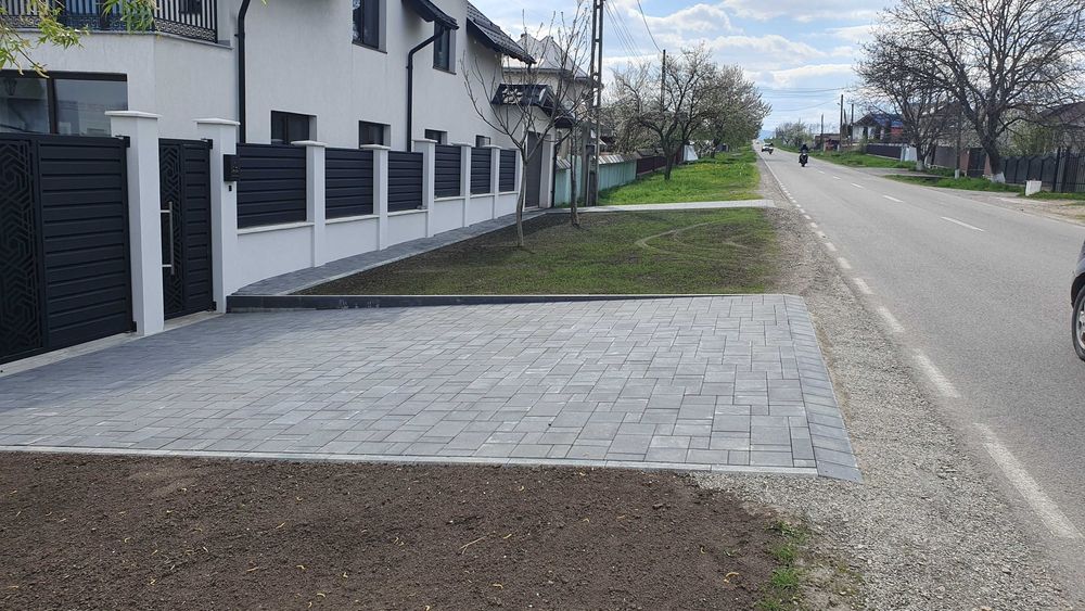 Pavaje începând de 35 lei metrul patrat