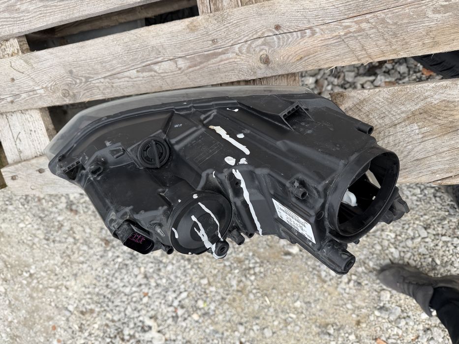 Фар VW Polo 2009 год.-