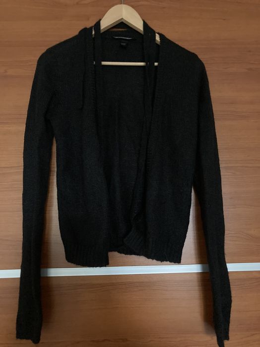 Дамски жилетки и пуловер