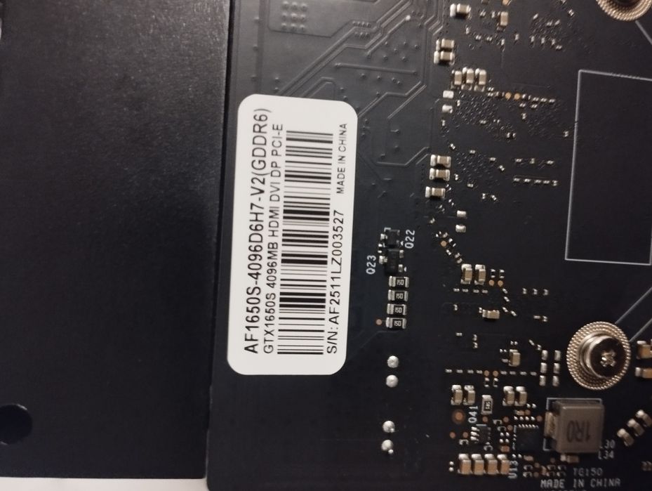 Продам видеокарту 1640 Super 4bg