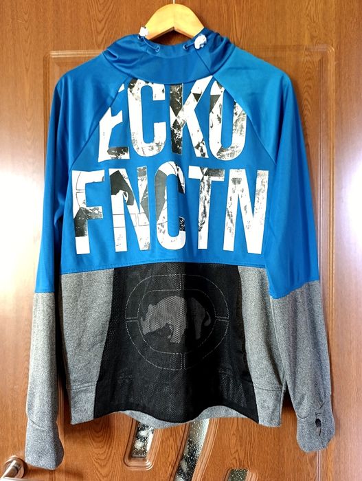 Суичър Ecko, S размер