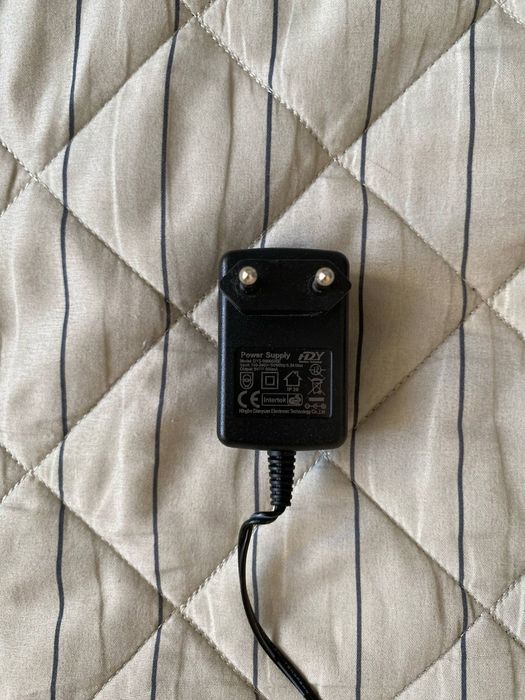 Продажба на синтезатор, неупотребяван