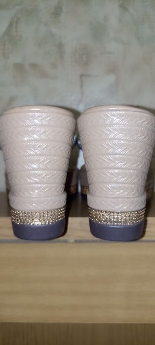 Женская обувь летняя