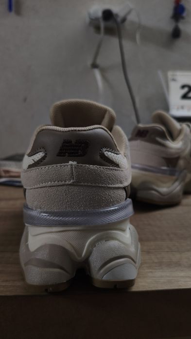Обувки/shoes new balance 9060