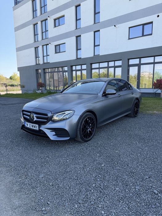 Mercedes-Benz E 400 4MATIC AMG | 333 CP | AIRMATIC | FULL Istoric |