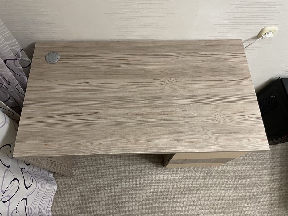 Компьютерный стол 110x60