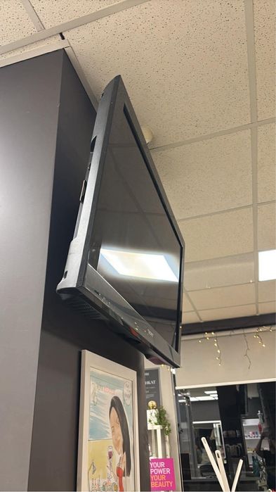 Sony Beavia 37 инча